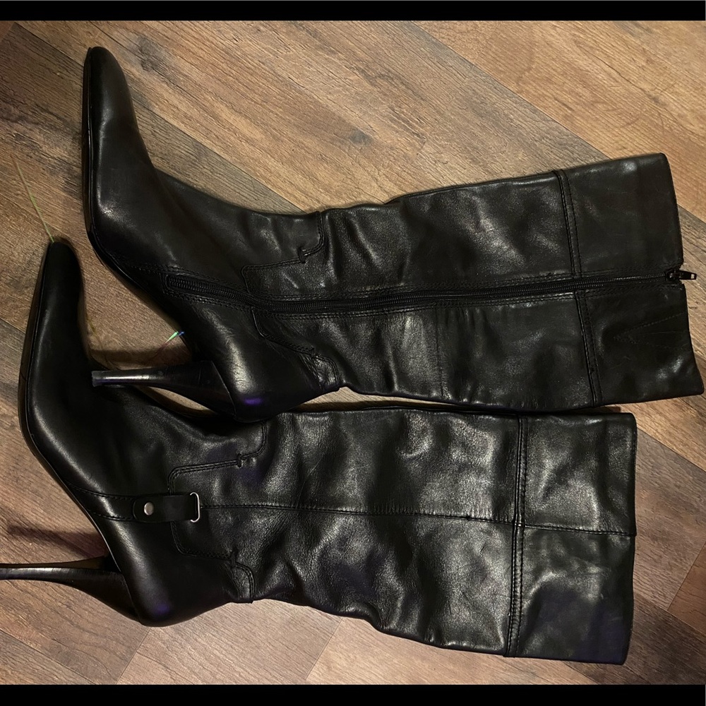 Black Leather Knee boots